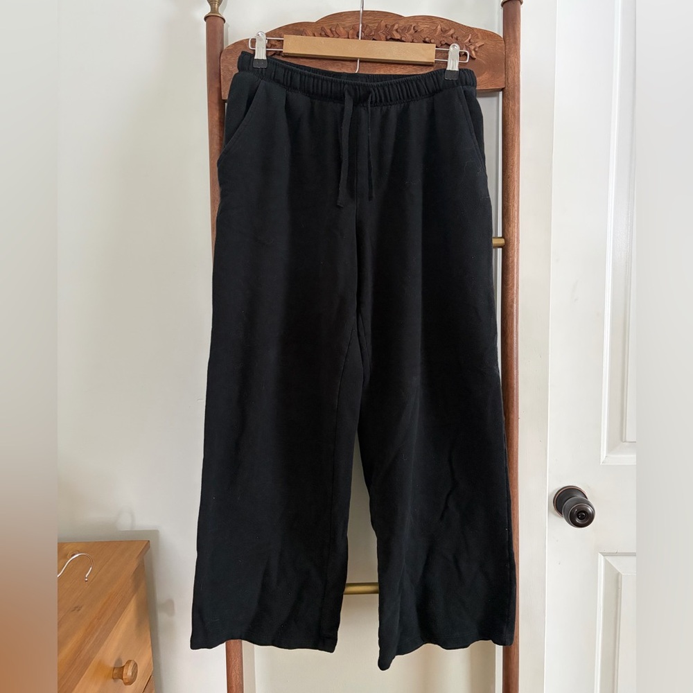 Auden Wide Leg Fleece Lined Black Sweatpants